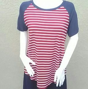 🧨5 for $25 sale🧨  NWT Red, White, & Blue stripe Tee